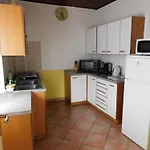 아파트 Casa Colonne Fiorite 카노비오