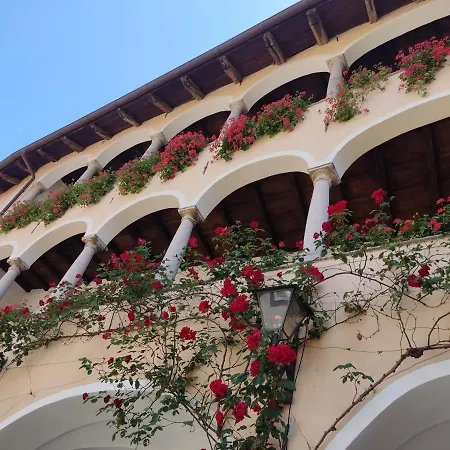 Casa Colonne Fiorite *