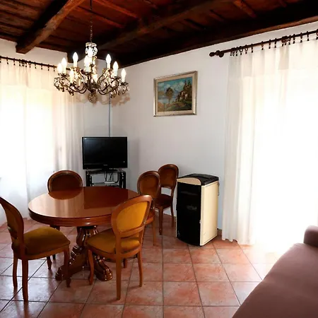 Casa Colonne Fiorite Apartment