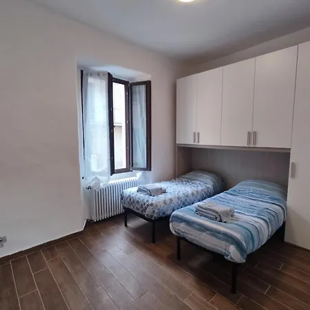 Casa Colonne Fiorite Apartamento Cannobio