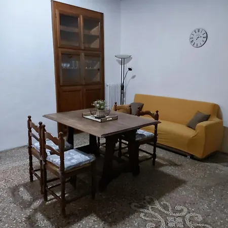 Casa Colonne Fiorite קנוביו