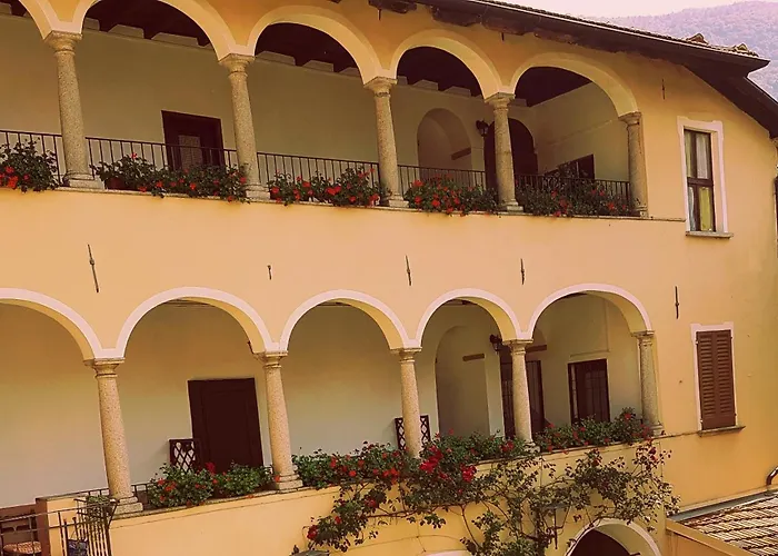 Casa Colonne Fiorite Apartment Cannobio